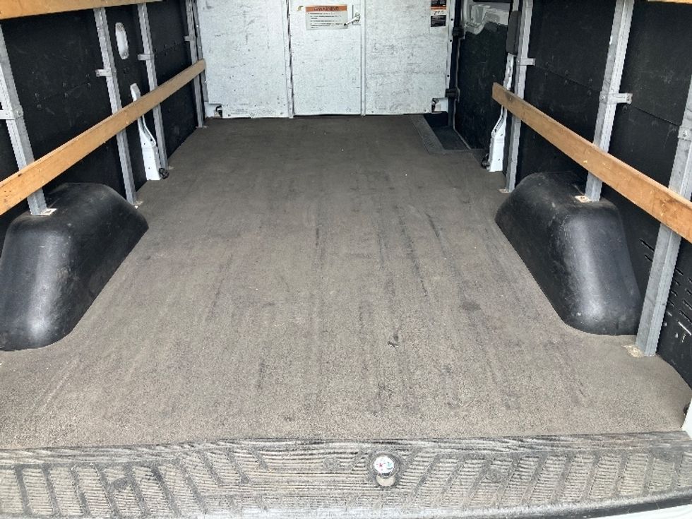 Cargo Van (Panel Van)-Light and Medium Duty Trucks-Ford-2021-Transit 250-Tampa-FL-86,647\n\t\tmiles-$ 37,750 - Image 10
