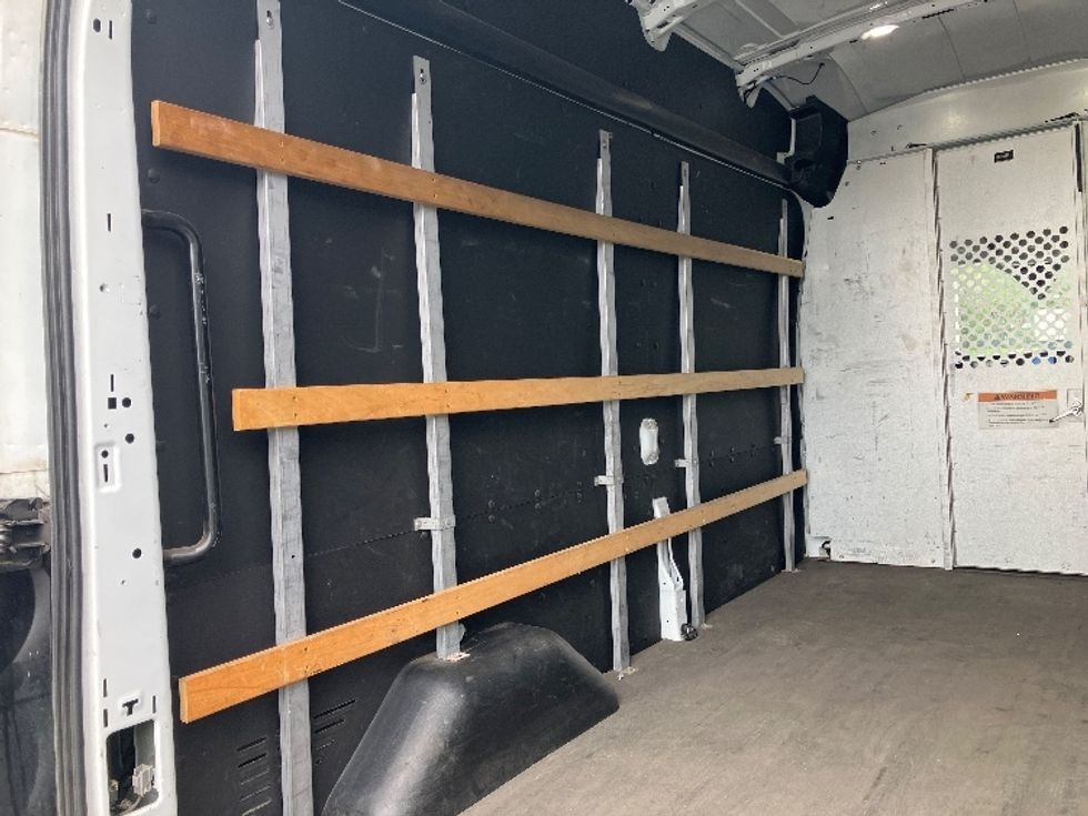 Cargo Van (Panel Van)-Light and Medium Duty Trucks-Ford-2021-Transit 250-Tampa-FL-86,647\n\t\tmiles-$ 37,750 - Image 11