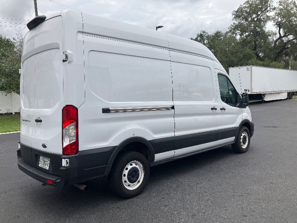 Cargo Van (Panel Van)-Light and Medium Duty Trucks-Ford-2021-Transit 250-Tampa-FL-86,647\n\t\tmiles-$ 37,750 - Image 13