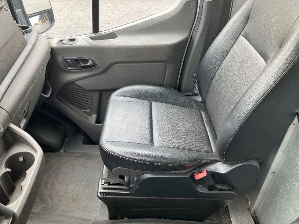 Cargo Van (Panel Van)-Light and Medium Duty Trucks-Ford-2021-Transit 250-Tampa-FL-86,647\n\t\tmiles-$ 37,750 - Image 19