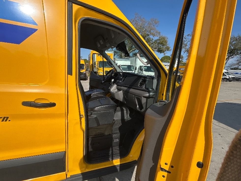 Cargo Van (Panel Van)-Light and Medium Duty Trucks-Ford-2021-Transit 250-Tampa-FL-90,700\n\t\tmiles-$ 30,250 - Image 20