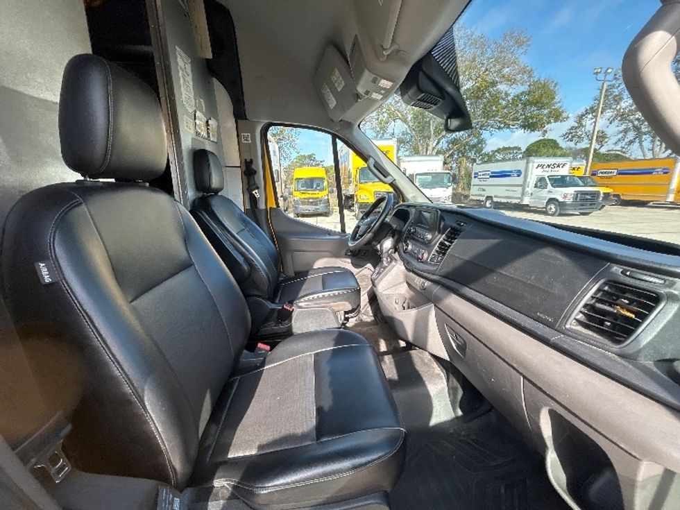 Cargo Van (Panel Van)-Light and Medium Duty Trucks-Ford-2021-Transit 250-Tampa-FL-90,700\n\t\tmiles-$ 30,250 - Image 22