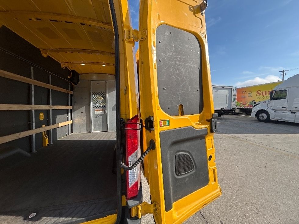 Cargo Van (Panel Van)-Light and Medium Duty Trucks-Ford-2021-Transit 250-Tampa-FL-90,700\n\t\tmiles-$ 30,250 - Image 27