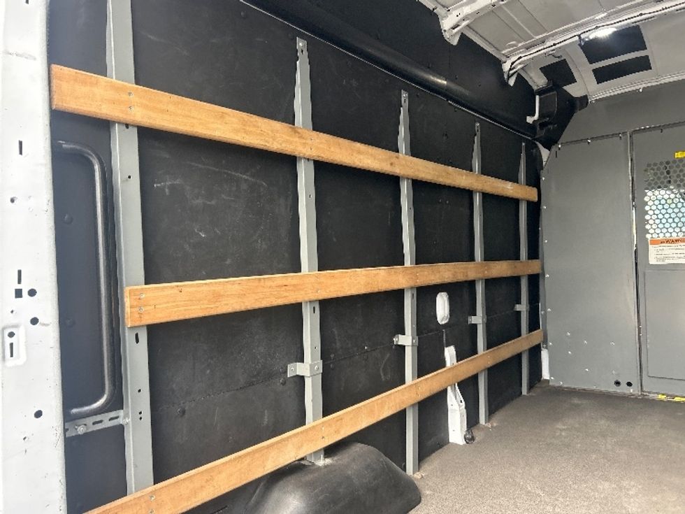 Cargo Van (Panel Van)-Light and Medium Duty Trucks-Ford-2021-Transit 250-Tampa-FL-92,444\n\t\tmiles-$ 34,000 - Image 11