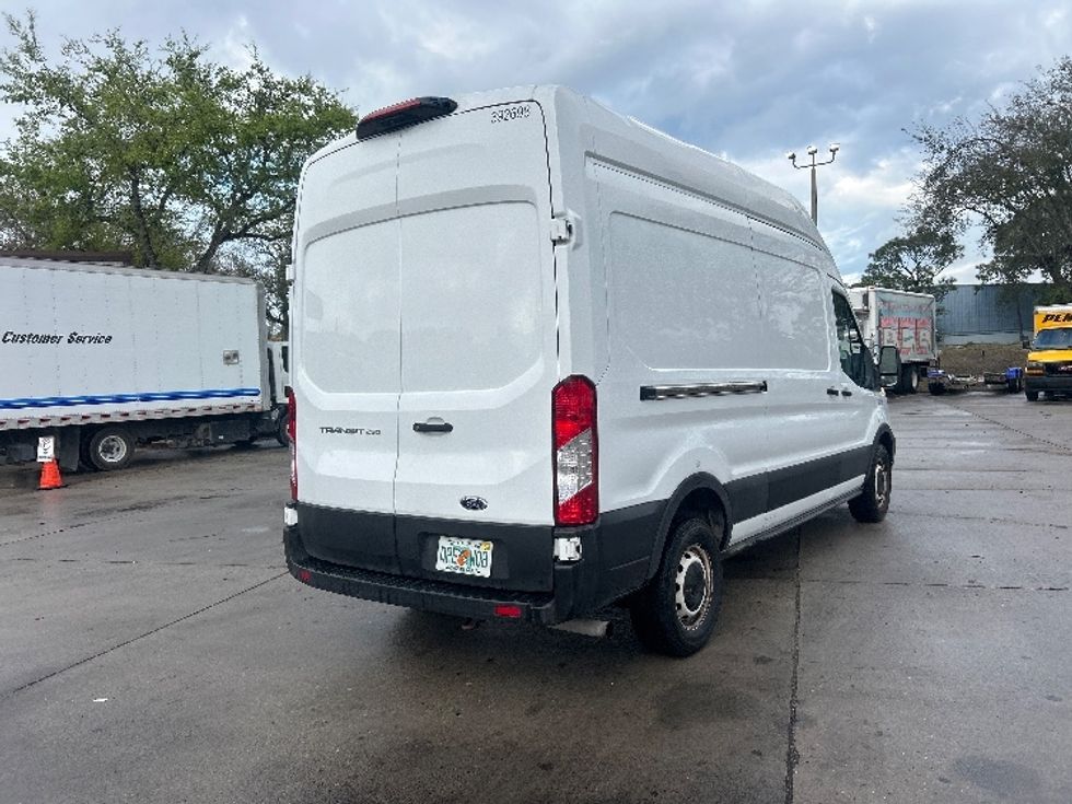 Cargo Van (Panel Van)-Light and Medium Duty Trucks-Ford-2021-Transit 250-Tampa-FL-92,444\n\t\tmiles-$ 34,000 - Image 13