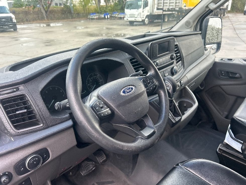 Cargo Van (Panel Van)-Light and Medium Duty Trucks-Ford-2021-Transit 250-Tampa-FL-92,444\n\t\tmiles-$ 34,000 - Image 17