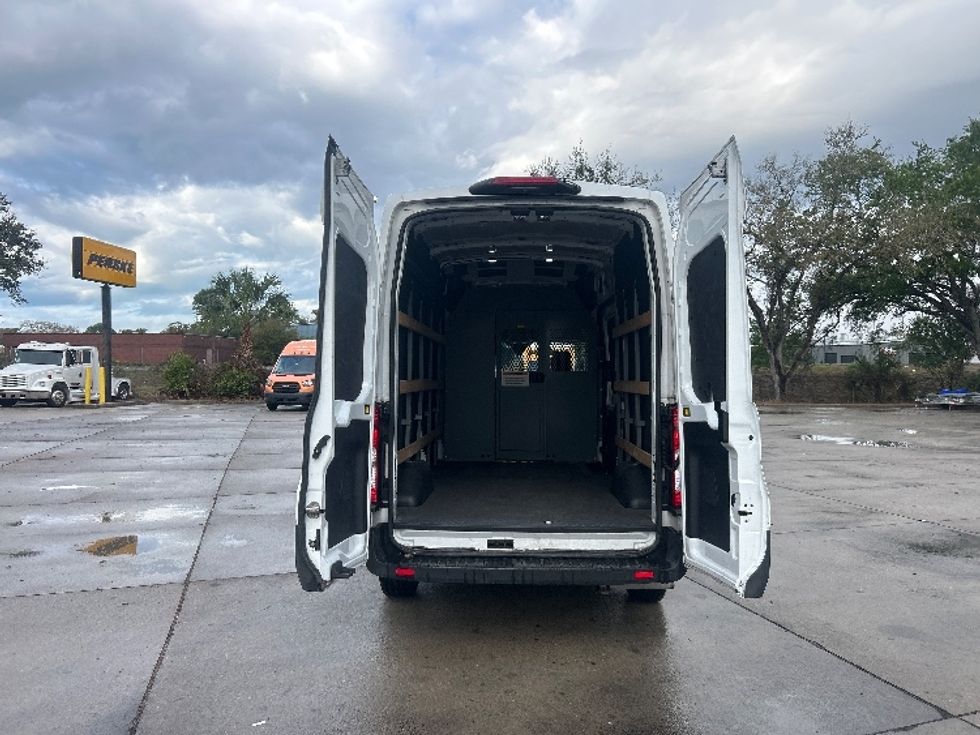 Cargo Van (Panel Van)-Light and Medium Duty Trucks-Ford-2021-Transit 250-Tampa-FL-92,444\n\t\tmiles-$ 34,000 - Image 8