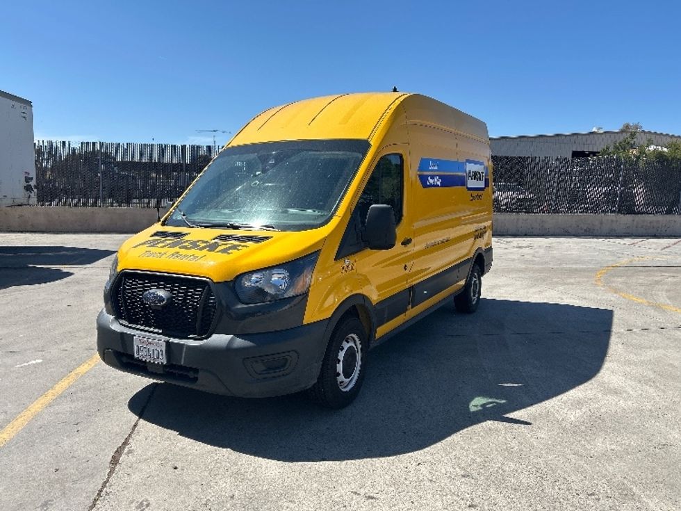 Cargo Van (Panel Van)-Light and Medium Duty Trucks-Ford-2021-Transit 250-Temecula-CA-74,777\n\t\tmiles-$ 31,500 - Image 3