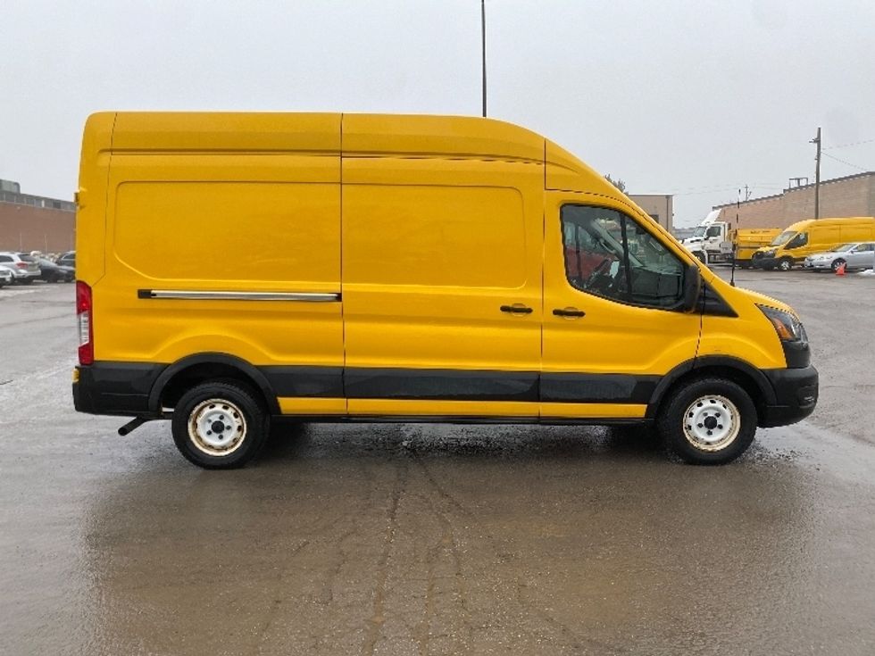 Cargo Van (Panel Van)-Light and Medium Duty Trucks-Ford-2021-Transit 250-Toronto-ON-104,684\n\t\tkm-$ 38,500 - Image 13