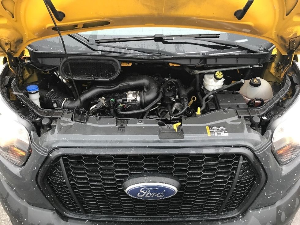 Cargo Van (Panel Van)-Light and Medium Duty Trucks-Ford-2021-Transit 250-Toronto-ON-104,684\n\t\tkm-$ 38,500 - Image 22