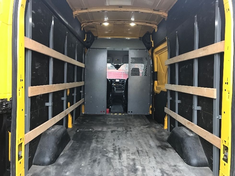 Cargo Van (Panel Van)-Light and Medium Duty Trucks-Ford-2021-Transit 250-Toronto-ON-104,684\n\t\tkm-$ 38,500 - Image 9