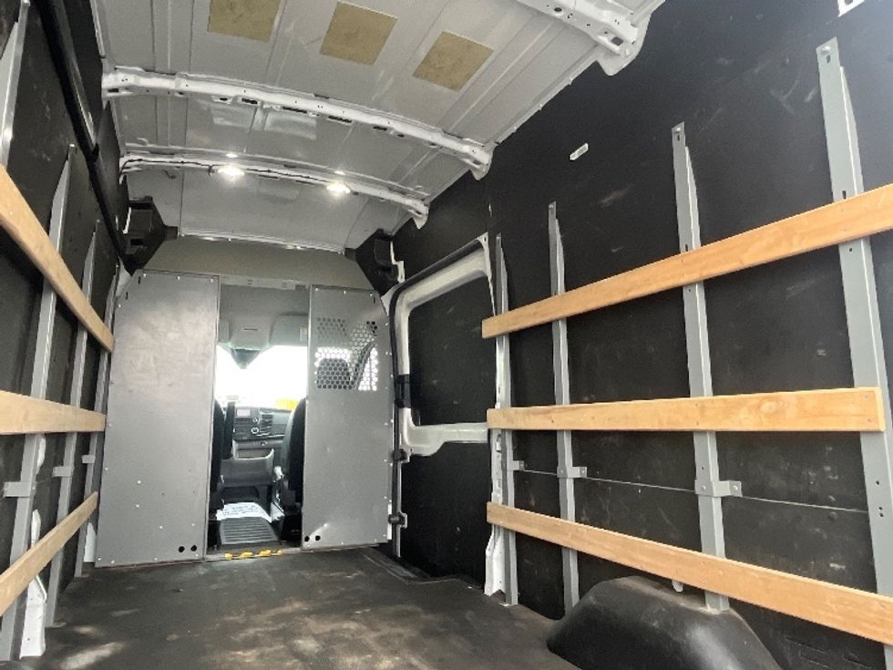Cargo Van (Panel Van)-Light and Medium Duty Trucks-Ford-2021-Transit 250-Toronto-ON-120,447\n\t\tkm-$ 44,000 - Image 10
