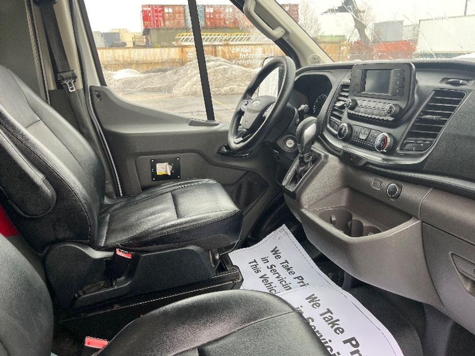 Cargo Van (Panel Van)-Light and Medium Duty Trucks-Ford-2021-Transit 250-Toronto-ON-120,447\n\t\tkm-$ 44,000 - Image 20
