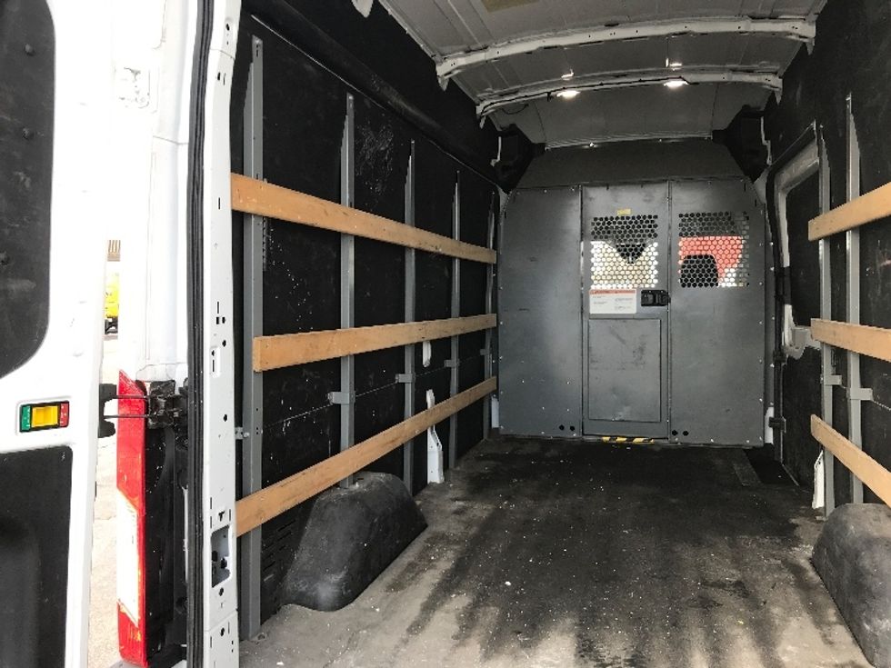 Cargo Van (Panel Van)-Light and Medium Duty Trucks-Ford-2021-Transit 250-Toronto-ON-93,191\n\t\tkm-$ 45,750 - Image 9