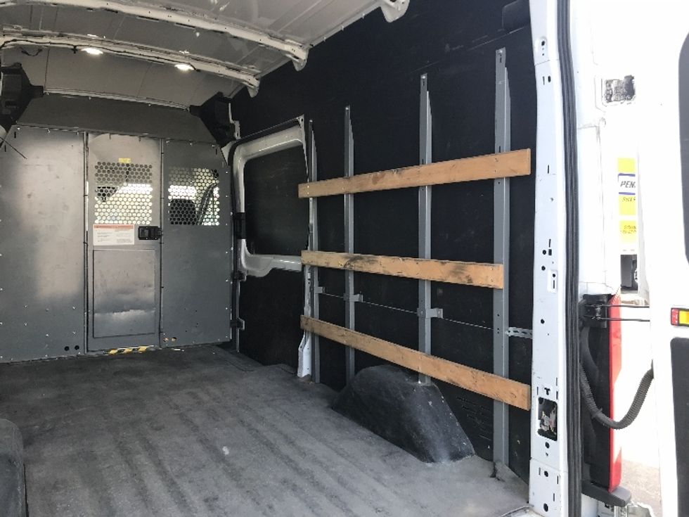 Cargo Van (Panel Van)-Light and Medium Duty Trucks-Ford-2021-Transit 250-Toronto-ON-96,276\n\t\tkm-$ 45,750 - Image 10