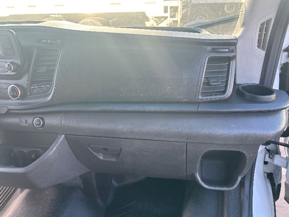 Cargo Van (Panel Van)-Light and Medium Duty Trucks-Ford-2021-Transit 250-Torrance-CA-105,250\n\t\tmiles-$ 33,000 - Image 21