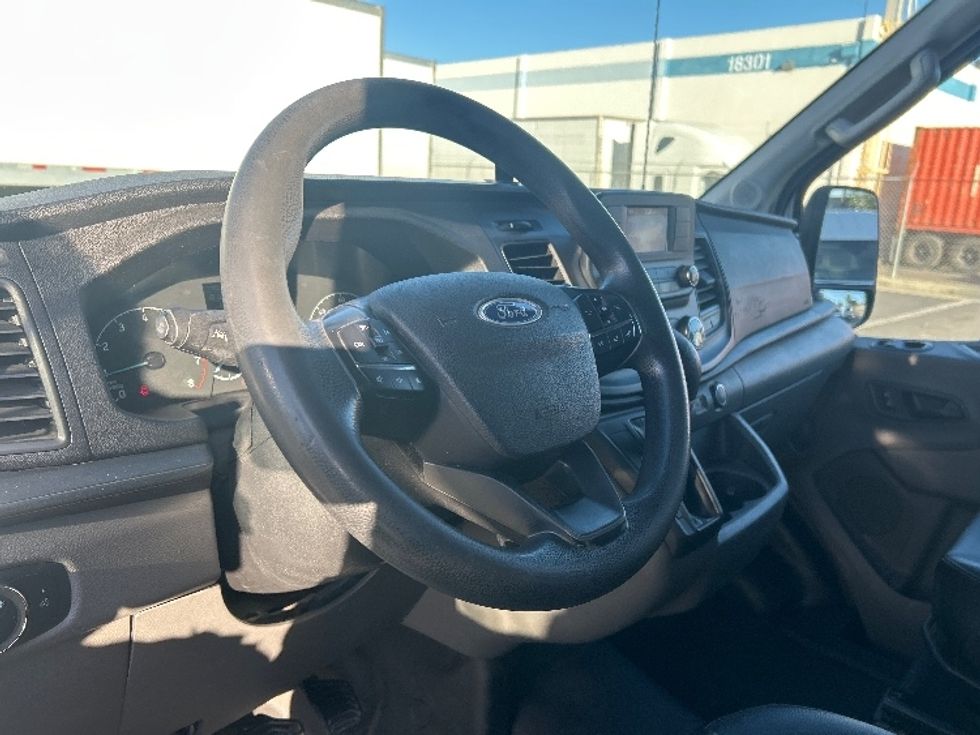 Cargo Van (Panel Van)-Light and Medium Duty Trucks-Ford-2021-Transit 250-Torrance-CA-110,952\n\t\tmiles-$ 32,500 - Image 17