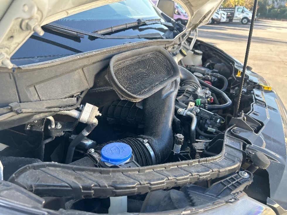 Cargo Van (Panel Van)-Light and Medium Duty Trucks-Ford-2021-Transit 250-Torrance-CA-110,952\n\t\tmiles-$ 32,500 - Image 23