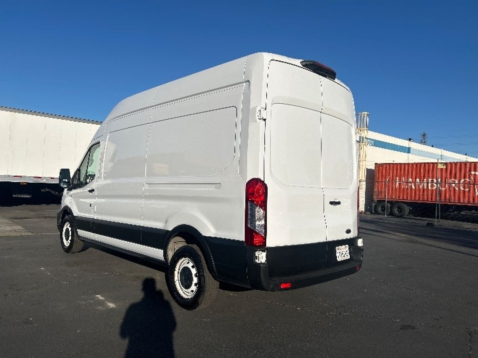 Cargo Van (Panel Van)-Light and Medium Duty Trucks-Ford-2021-Transit 250-Torrance-CA-110,952\n\t\tmiles-$ 32,500 - Image 6