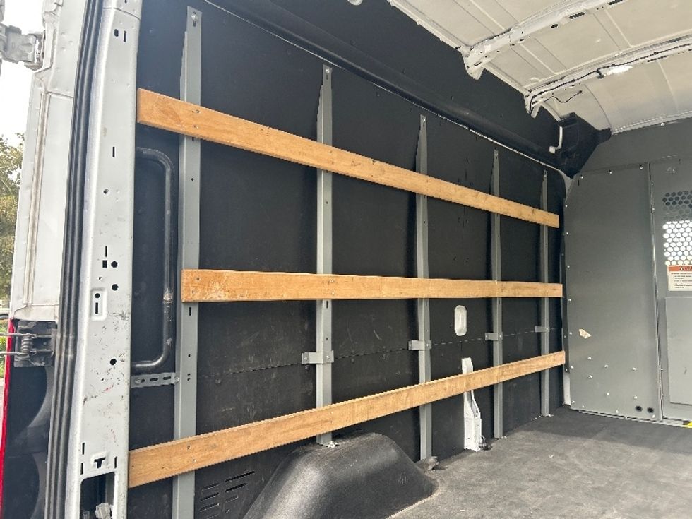 Cargo Van (Panel Van)-Light and Medium Duty Trucks-Ford-2021-Transit 250-Torrance-CA-116,694\n\t\tmiles-$ 32,000 - Image 11