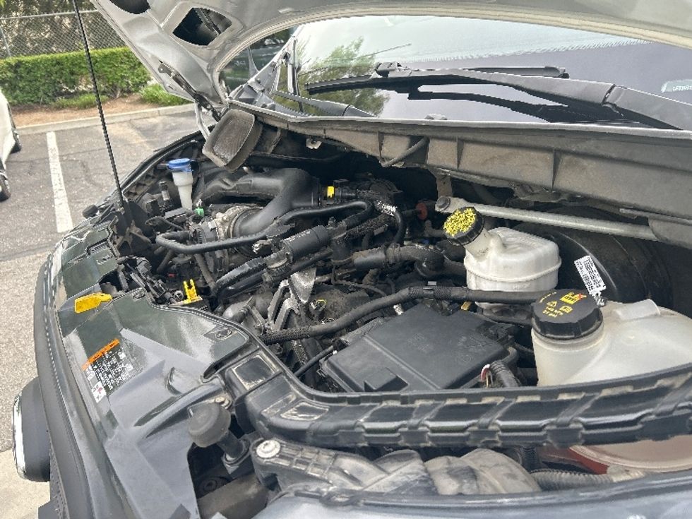 Cargo Van (Panel Van)-Light and Medium Duty Trucks-Ford-2021-Transit 250-Torrance-CA-116,694\n\t\tmiles-$ 32,000 - Image 24