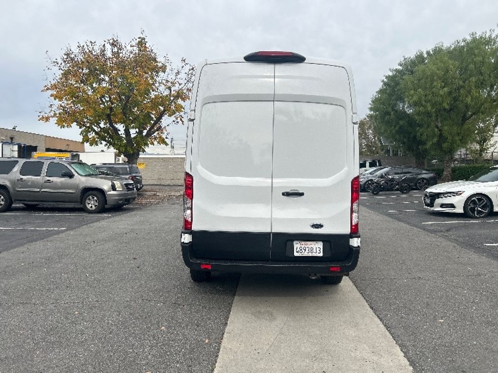 Cargo Van (Panel Van)-Light and Medium Duty Trucks-Ford-2021-Transit 250-Torrance-CA-116,694\n\t\tmiles-$ 32,000 - Image 7