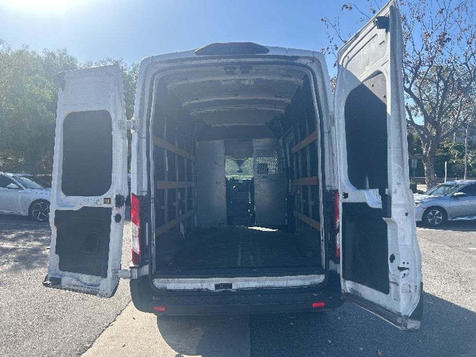 Cargo Van (Panel Van)-Light and Medium Duty Trucks-Ford-2021-Transit 250-Torrance-CA-118,738\n\t\tmiles-$ 31,750 - Image 8