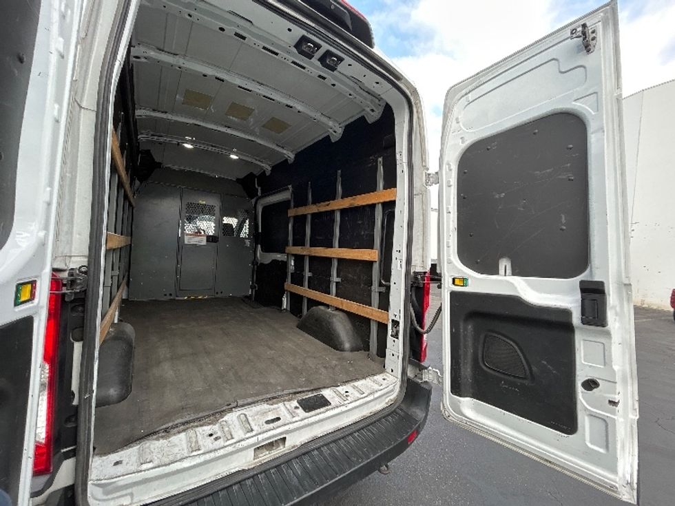 Cargo Van (Panel Van)-Light and Medium Duty Trucks-Ford-2021-Transit 250-Torrance-CA-126,163\n\t\tmiles-$ 32,000 - Image 10