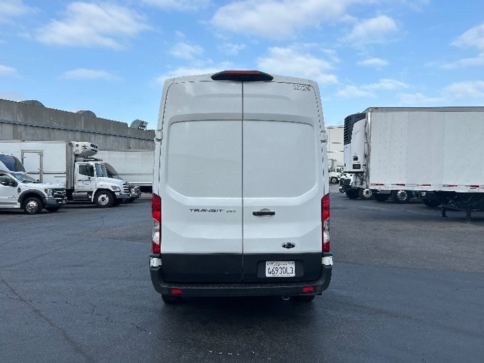 Cargo Van (Panel Van)-Light and Medium Duty Trucks-Ford-2021-Transit 250-Torrance-CA-126,163\n\t\tmiles-$ 32,000 - Image 7