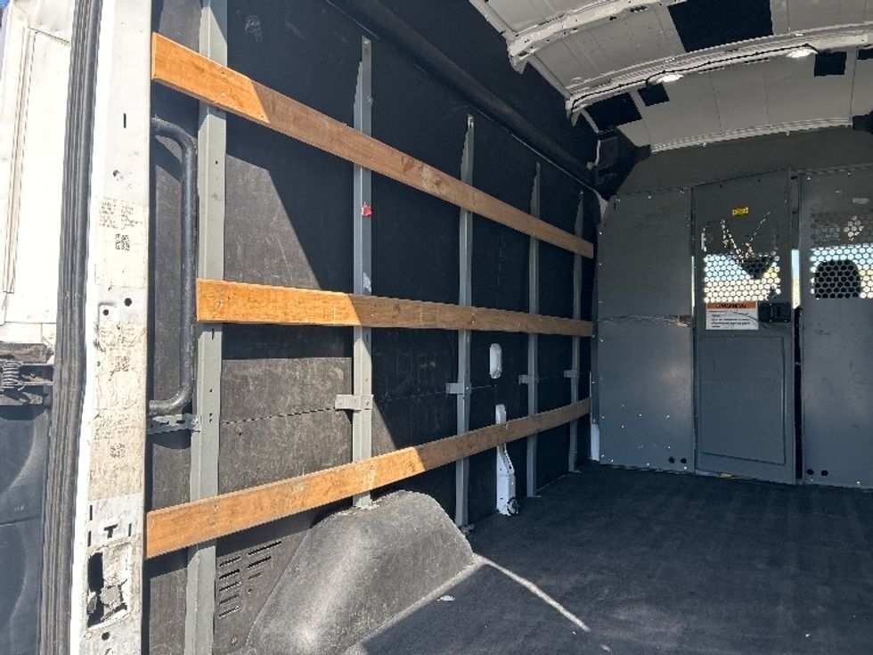 Cargo Van (Panel Van)-Light and Medium Duty Trucks-Ford-2021-Transit 250-Torrance-CA-133,540\n\t\tmiles-$ 29,250 - Image 11