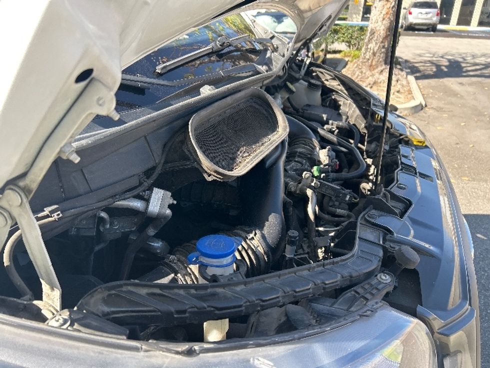 Cargo Van (Panel Van)-Light and Medium Duty Trucks-Ford-2021-Transit 250-Torrance-CA-133,540\n\t\tmiles-$ 29,250 - Image 23