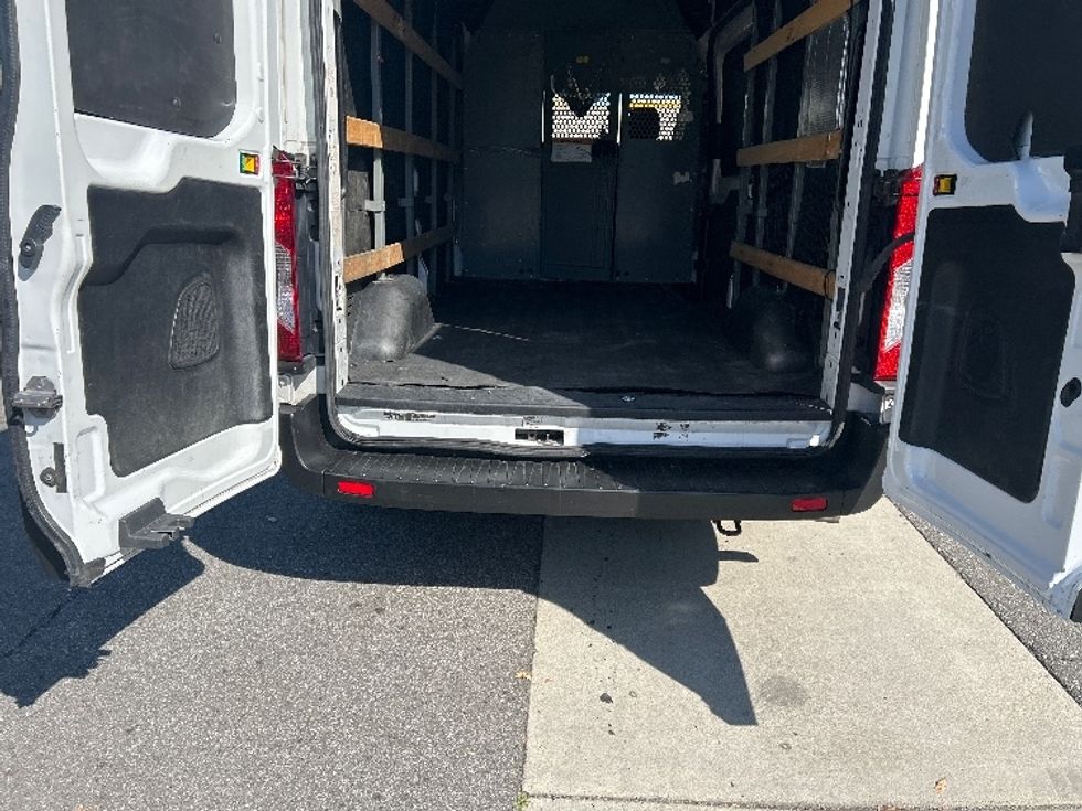 Cargo Van (Panel Van)-Light and Medium Duty Trucks-Ford-2021-Transit 250-Torrance-CA-133,540\n\t\tmiles-$ 29,250 - Image 9