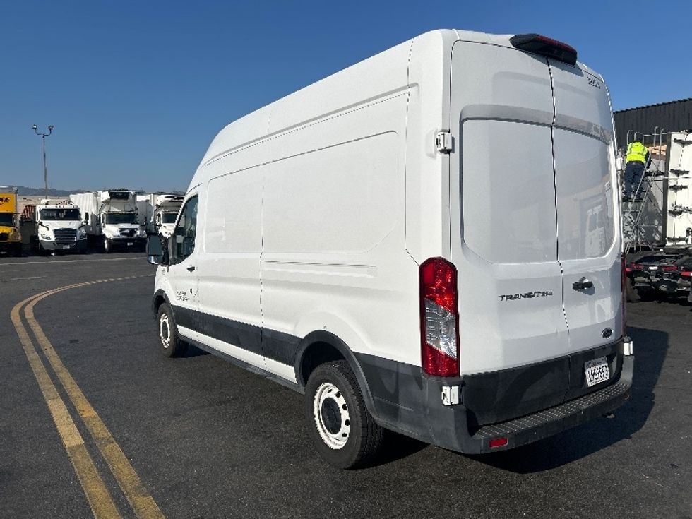 Cargo Van (Panel Van)-Light and Medium Duty Trucks-Ford-2021-Transit 250-Torrance-CA-166,120\n\t\tmiles-$ 23,000 - Image 6