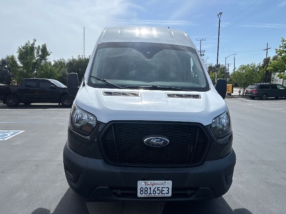 Cargo Van (Panel Van)-Light and Medium Duty Trucks-Ford-2021-Transit 250-Torrance-CA-42,601\n\t\tmiles-$ 39,500 - Image 2