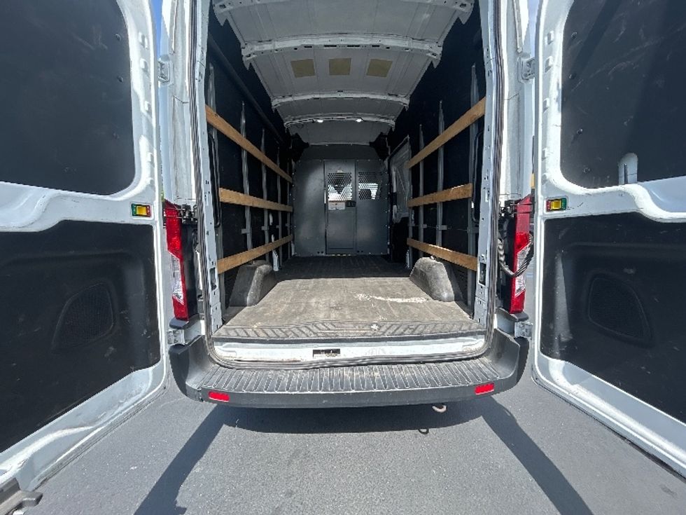 Cargo Van (Panel Van)-Light and Medium Duty Trucks-Ford-2021-Transit 250-Torrance-CA-42,601\n\t\tmiles-$ 39,500 - Image 8