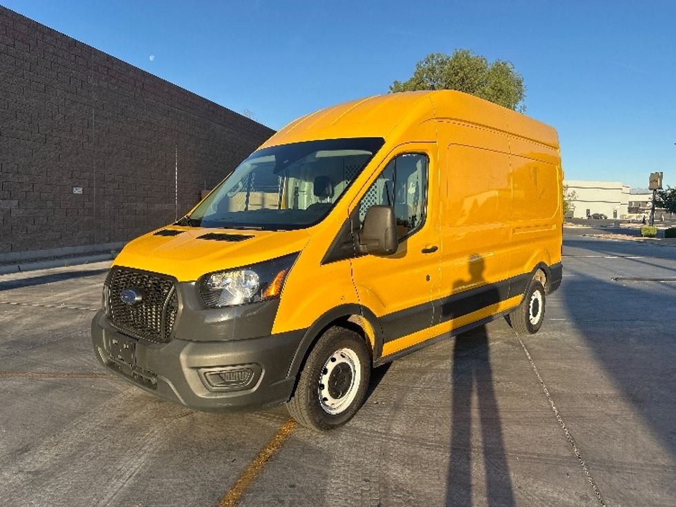 Cargo Van (Panel Van)-Light and Medium Duty Trucks-Ford-2021-Transit 250-Torrance-CA-71,131\n\t\tmiles-$ 31,750 - Image 3