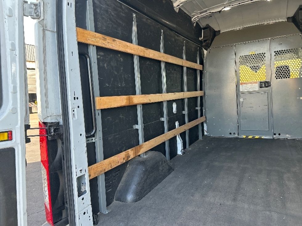 Cargo Van (Panel Van)-Light and Medium Duty Trucks-Ford-2021-Transit 250-Torrance-CA-95,354\n\t\tmiles-$ 33,000 - Image 10