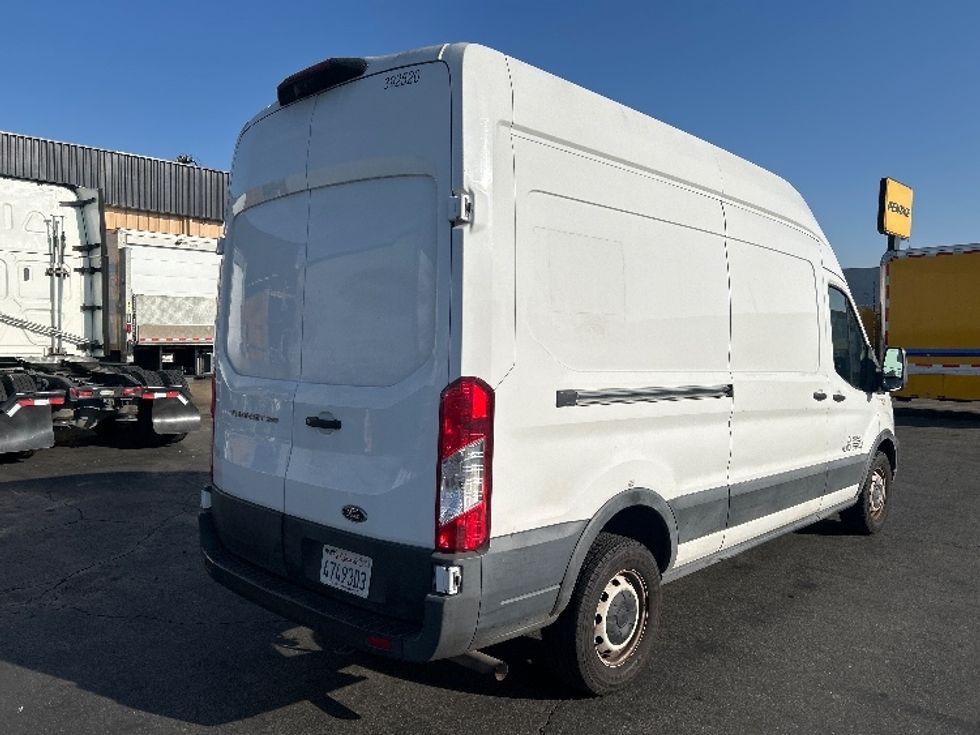 Cargo Van (Panel Van)-Light and Medium Duty Trucks-Ford-2021-Transit 250-Torrance-CA-95,354\n\t\tmiles-$ 33,000 - Image 12