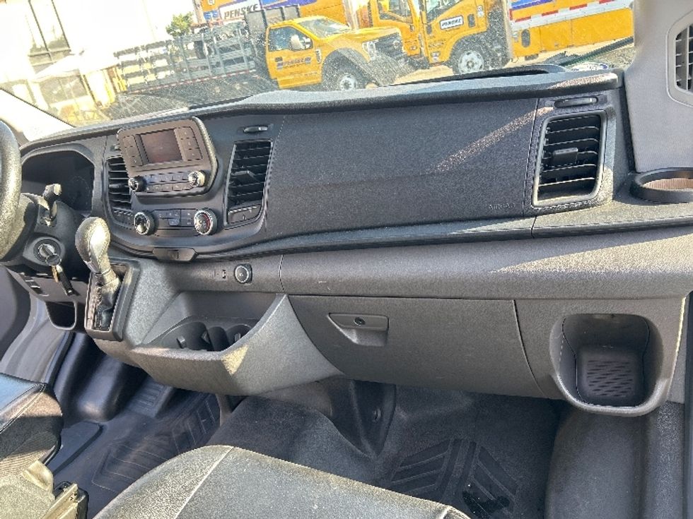 Cargo Van (Panel Van)-Light and Medium Duty Trucks-Ford-2021-Transit 250-Torrance-CA-95,354\n\t\tmiles-$ 33,000 - Image 20