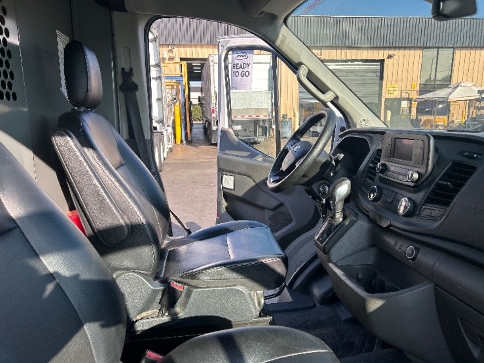 Cargo Van (Panel Van)-Light and Medium Duty Trucks-Ford-2021-Transit 250-Torrance-CA-95,354\n\t\tmiles-$ 33,000 - Image 21