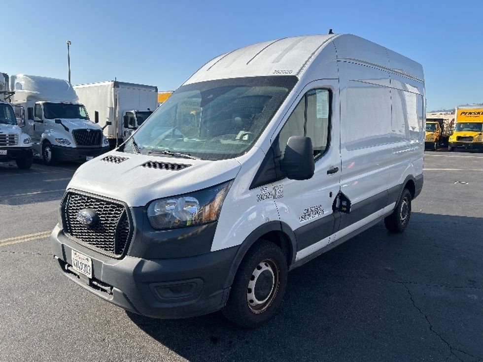 Cargo Van (Panel Van)-Light and Medium Duty Trucks-Ford-2021-Transit 250-Torrance-CA-95,354\n\t\tmiles-$ 33,000 - Image 3