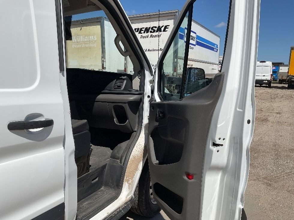 Cargo Van (Panel Van)-Light and Medium Duty Trucks-Ford-2021-Transit 250-Traverse City-MI-63,982\n\t\tmiles-$ 33,250 - Image 19