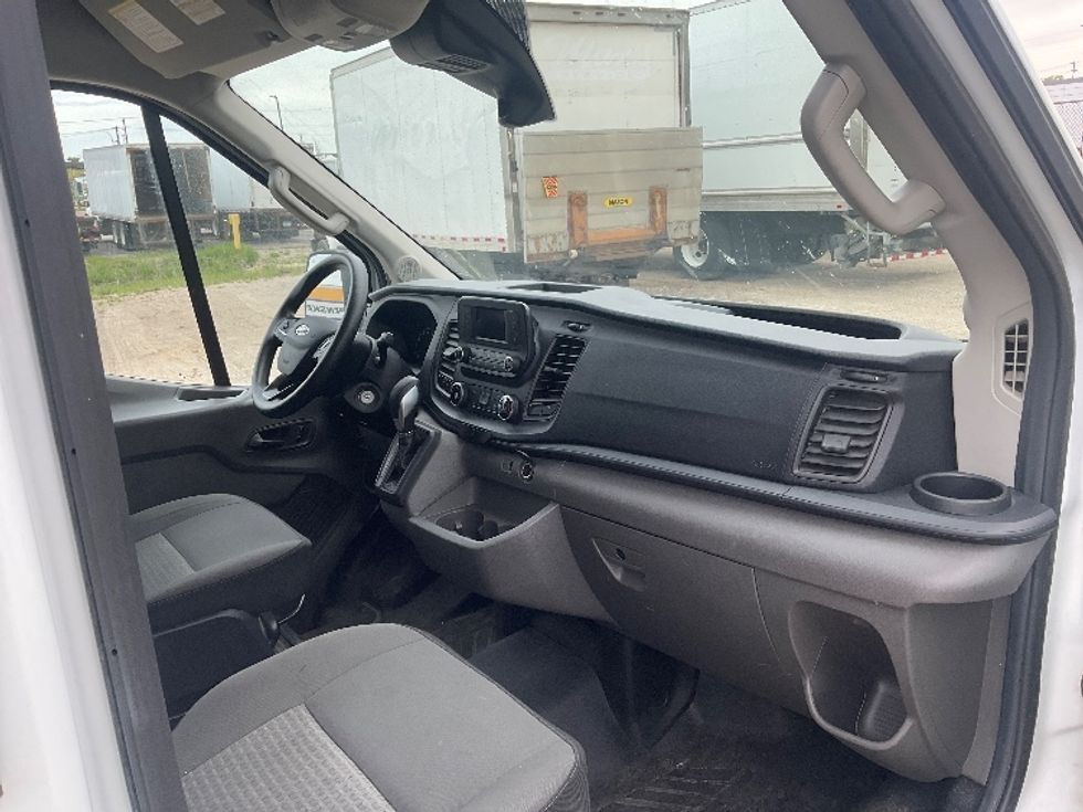 Cargo Van (Panel Van)-Light and Medium Duty Trucks-Ford-2021-Transit 250-Traverse City-MI-70,424\n\t\tmiles-$ 31,250 - Image 17