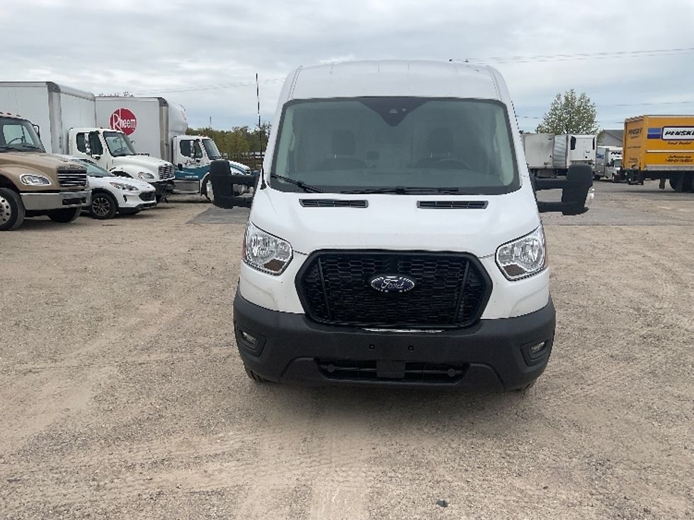 Cargo Van (Panel Van)-Light and Medium Duty Trucks-Ford-2021-Transit 250-Traverse City-MI-70,424\n\t\tmiles-$ 31,250 - Image 2