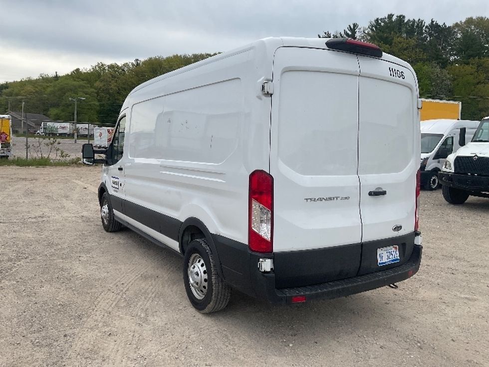 Cargo Van (Panel Van)-Light and Medium Duty Trucks-Ford-2021-Transit 250-Traverse City-MI-70,424\n\t\tmiles-$ 31,250 - Image 6