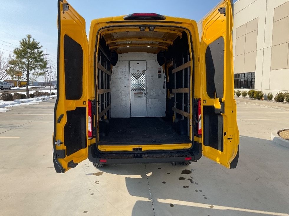 Cargo Van (Panel Van)-Light and Medium Duty Trucks-Ford-2021-Transit 250-Tulsa-OK-64,307\n\t\tmiles-$ 32,750 - Image 8