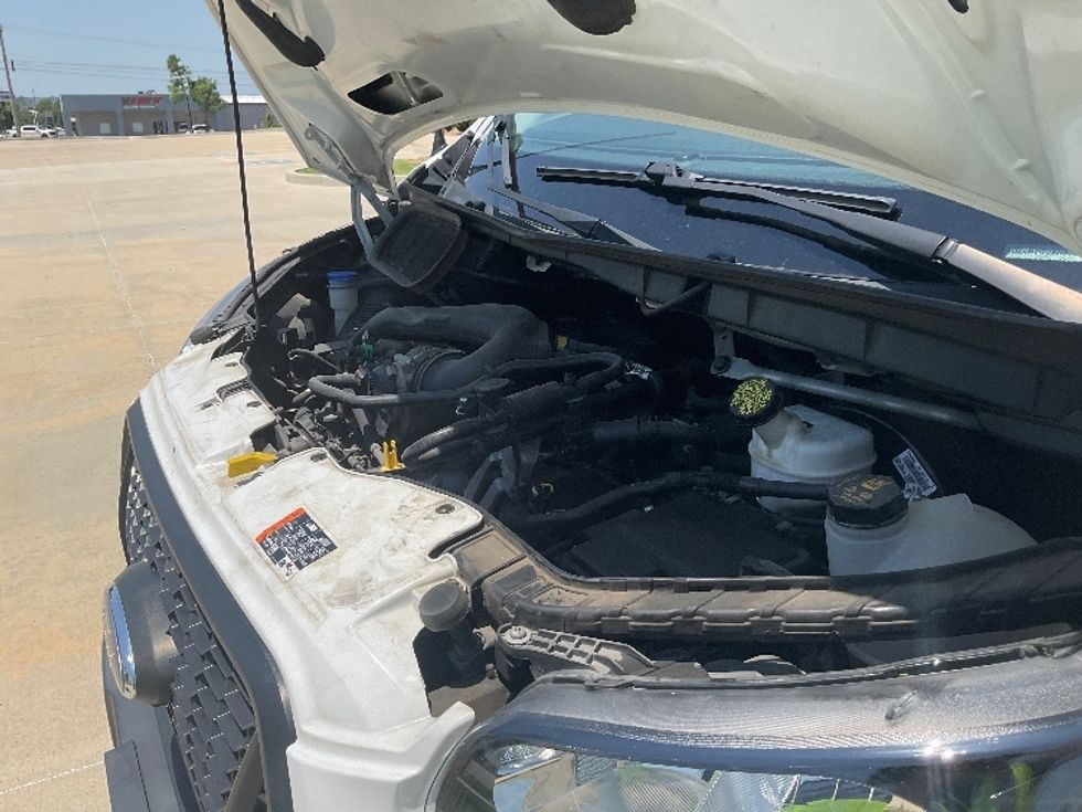 Cargo Van (Panel Van)-Light and Medium Duty Trucks-Ford-2021-Transit 250-Tulsa-OK-72,200\n\t\tmiles-$ 32,000 - Image 22