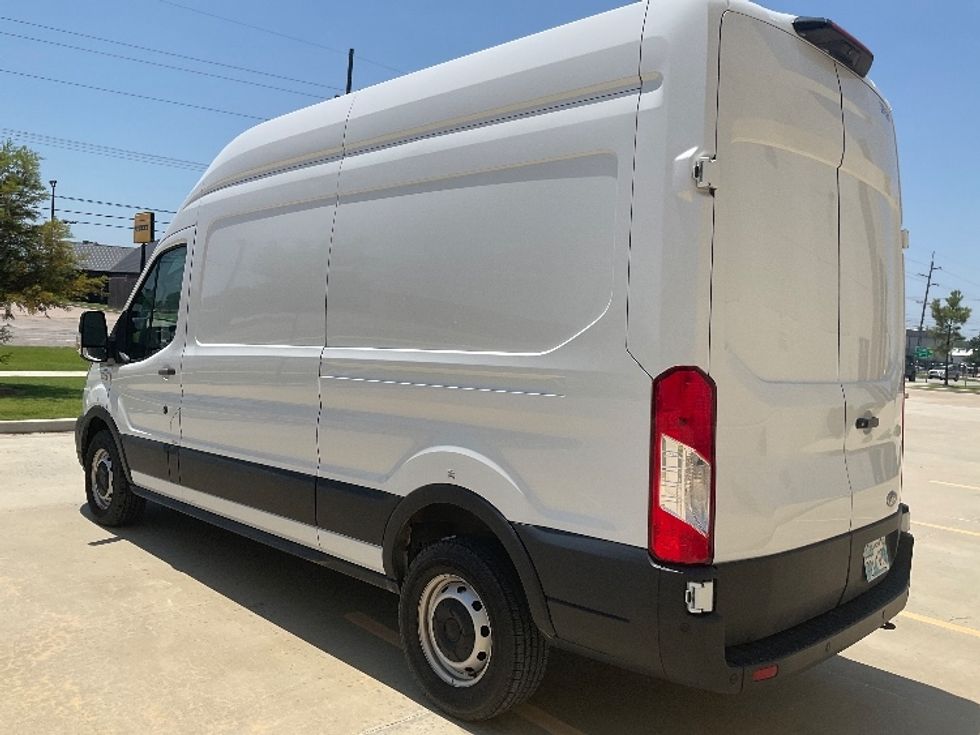 Cargo Van (Panel Van)-Light and Medium Duty Trucks-Ford-2021-Transit 250-Tulsa-OK-72,200\n\t\tmiles-$ 32,000 - Image 6
