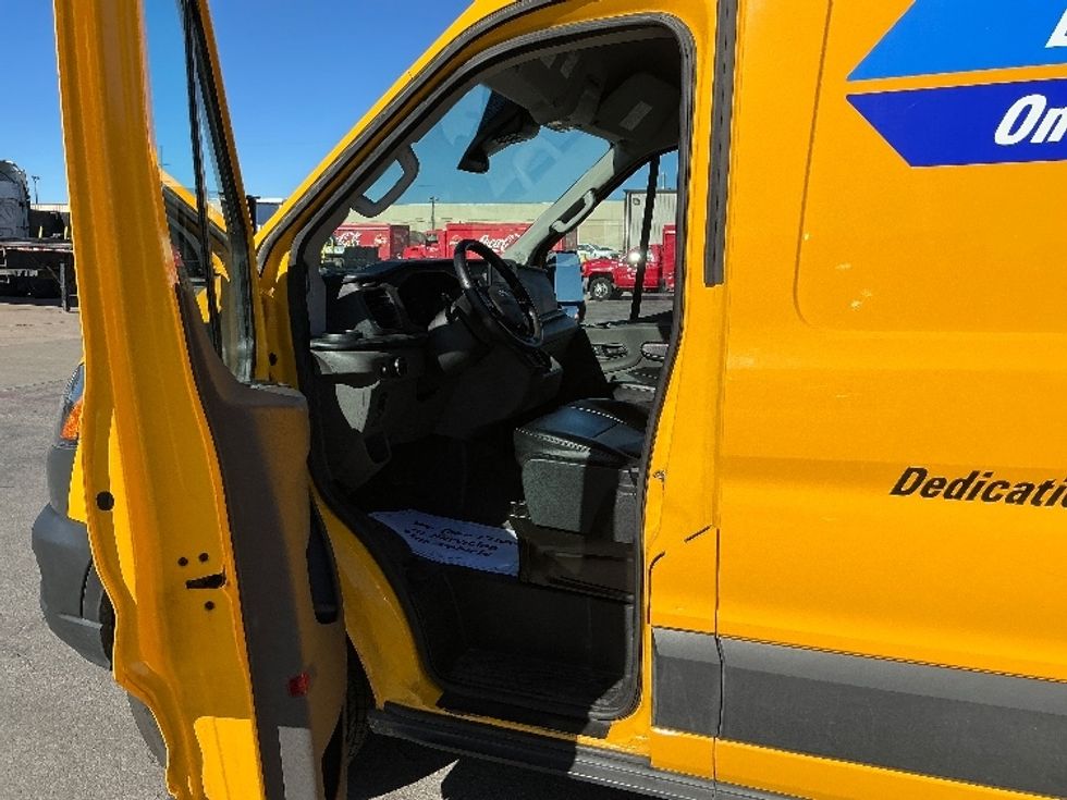 Cargo Van (Panel Van)-Light and Medium Duty Trucks-Ford-2021-Transit 250-Tulsa-OK-85,572\n\t\tmiles-$ 30,750 - Image 12