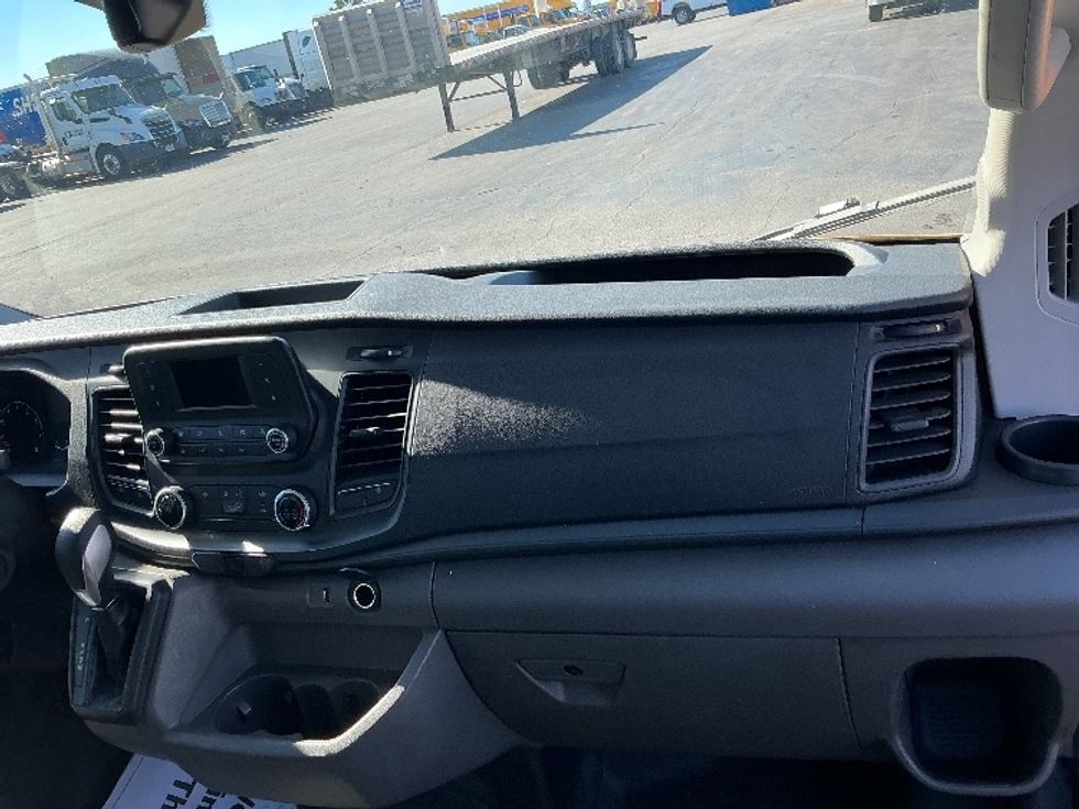 Cargo Van (Panel Van)-Light and Medium Duty Trucks-Ford-2021-Transit 250-Tulsa-OK-85,572\n\t\tmiles-$ 30,750 - Image 17